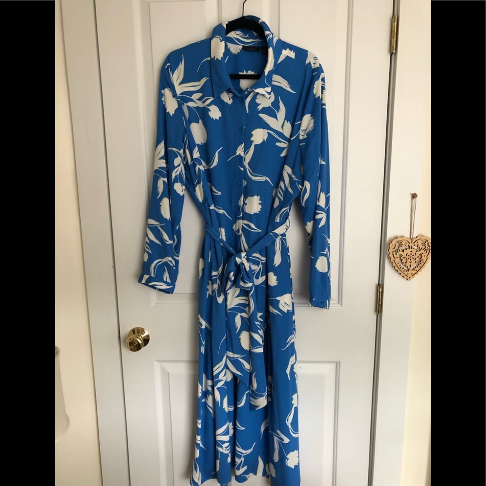 2X Halogen shirt dress blue and white with belt